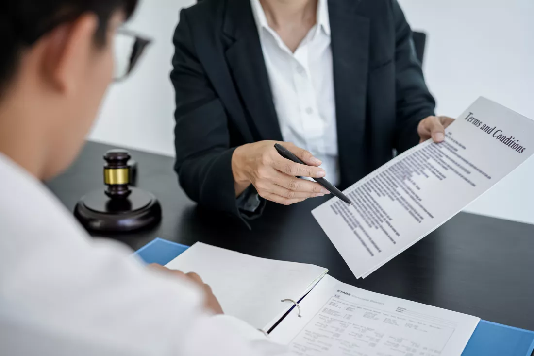 Prawo pracy i polityka zatrudnieniav